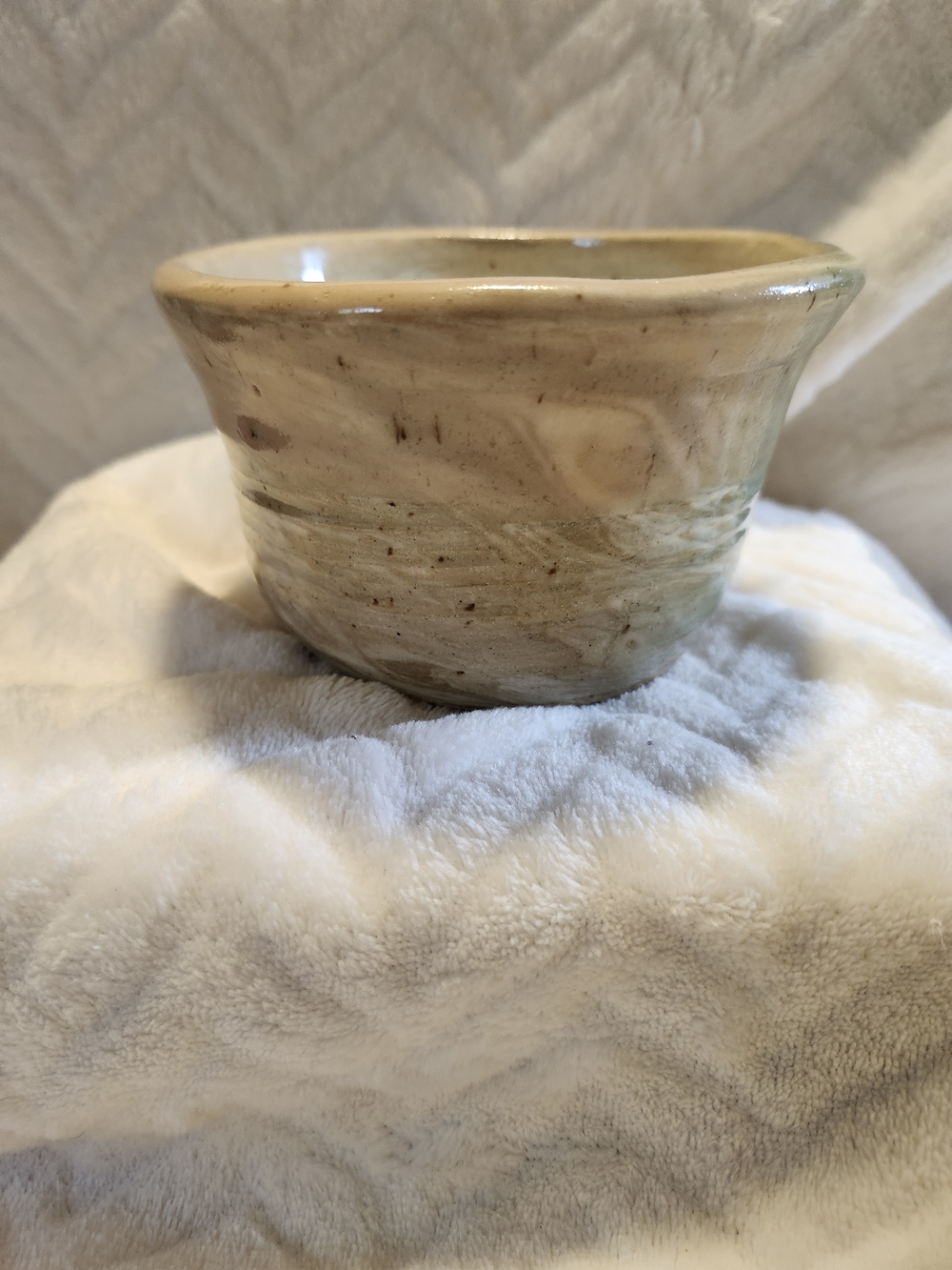 Handcrafted Ceramic Bowl in Cream